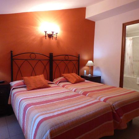 Fonda Marsal Guest House Тавертет Екстериор снимка